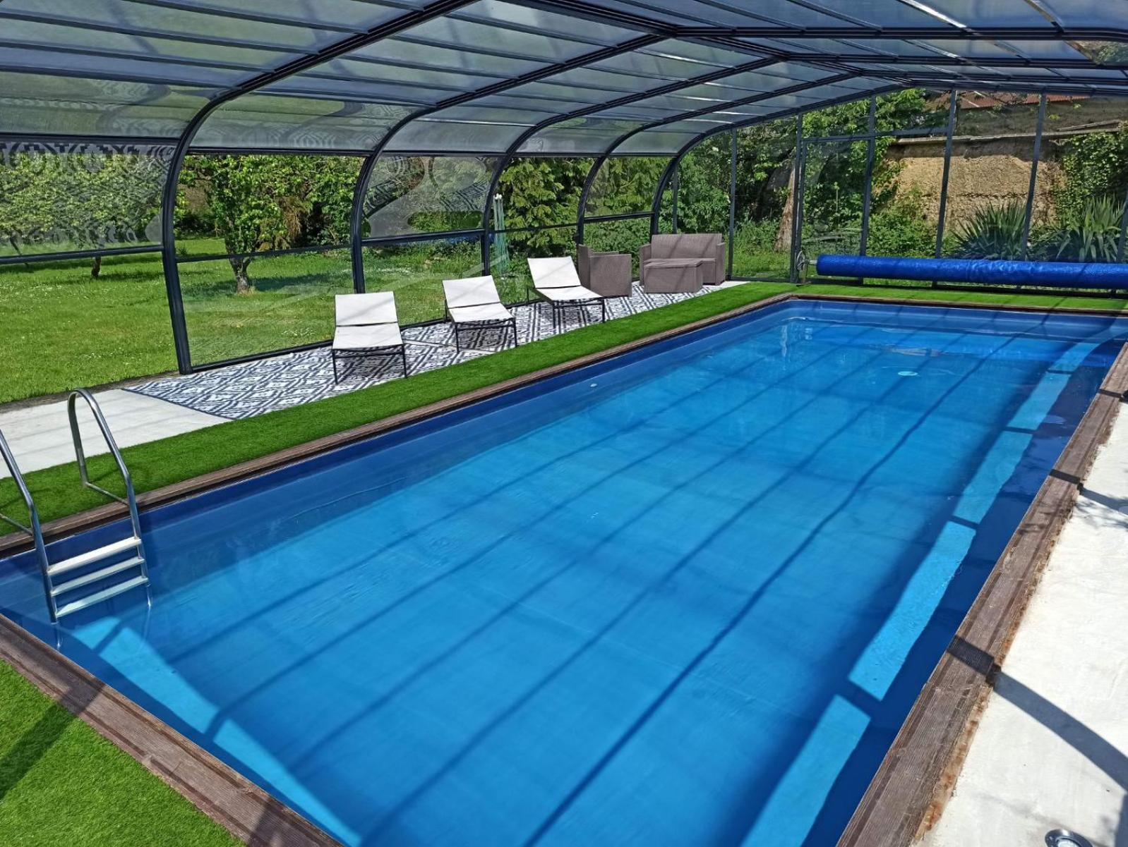 La Petellerie, Maison De Campagne Avec Piscine Pour Un Sejour Detente Moyon Zewnętrze zdjęcie